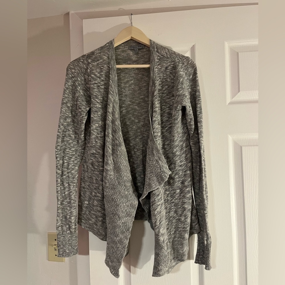 Grey cardigan